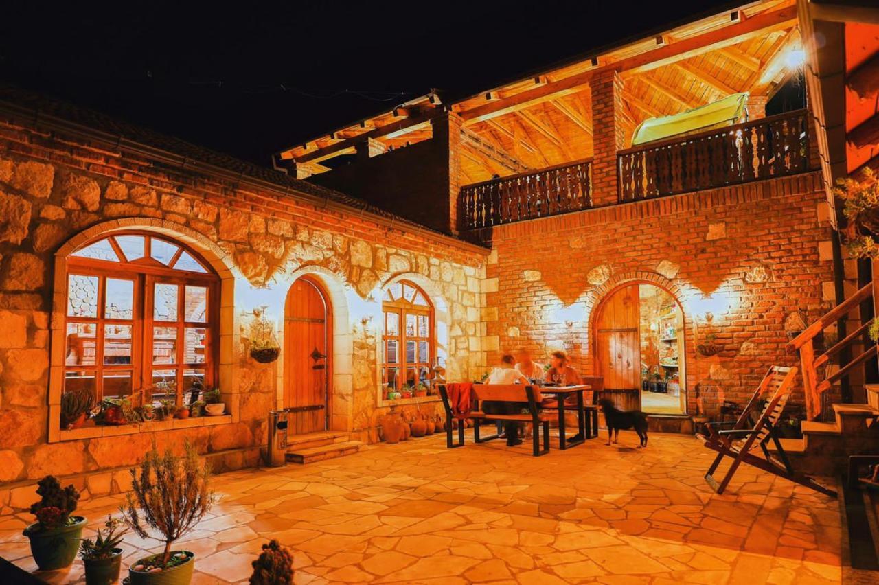 Odo'S Guest House Martvili Dış mekan fotoğraf